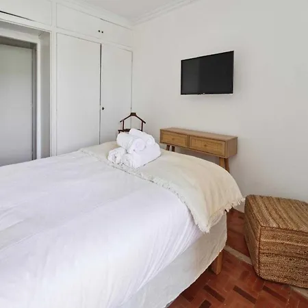2br 4p - Balcony & 5min To شقة