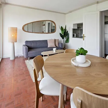 2br 4p - Balcony & 5min To *