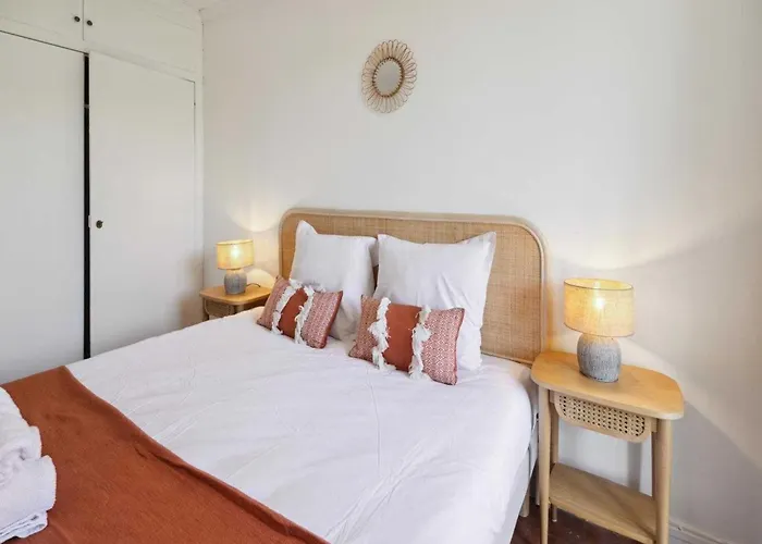 2br 4p - Balcony & 5min To Apartment *