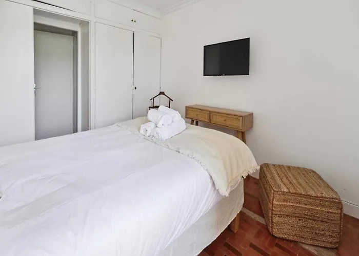 2br 4p - Balcony & 5min To Apartment