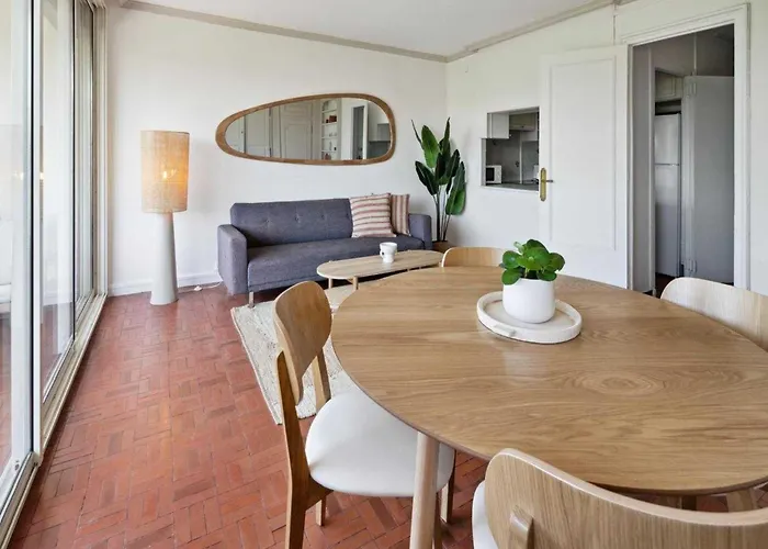 2br 4p - Balcony & 5min To *